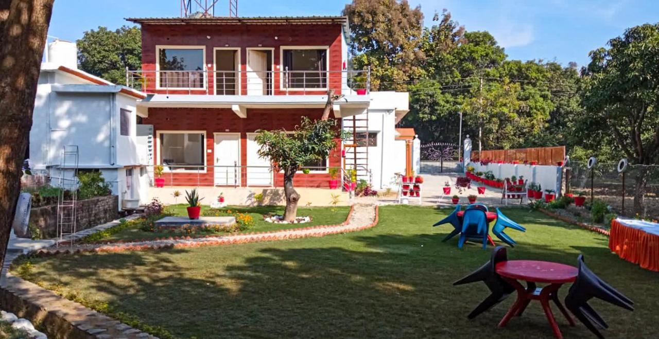 Anugraha Homestay Rāmnagar Exterior foto