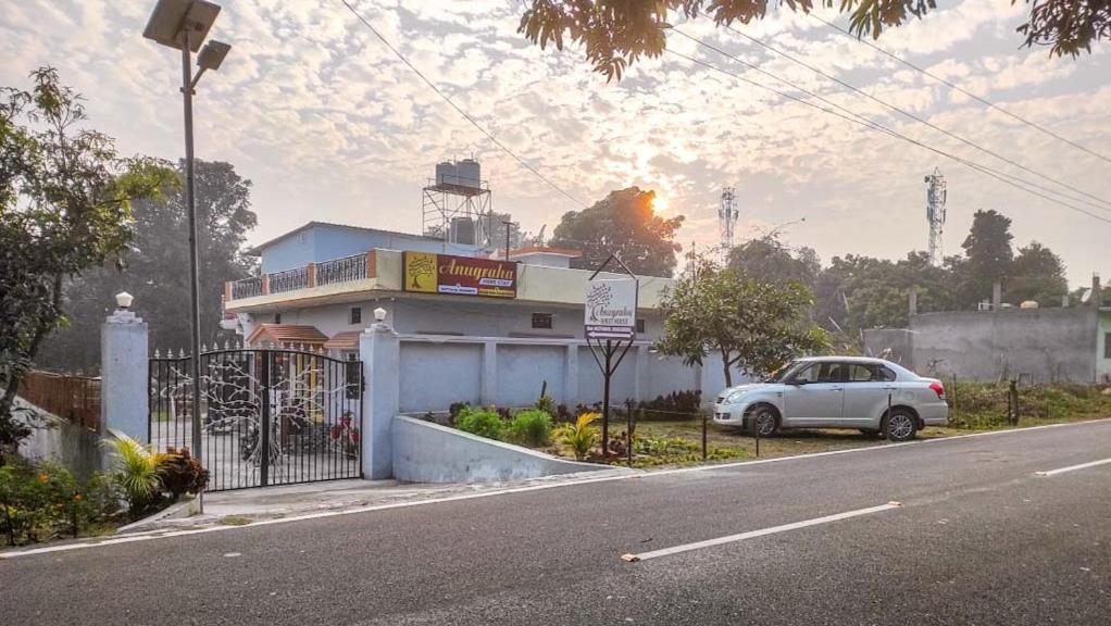 Anugraha Homestay Rāmnagar Exterior foto